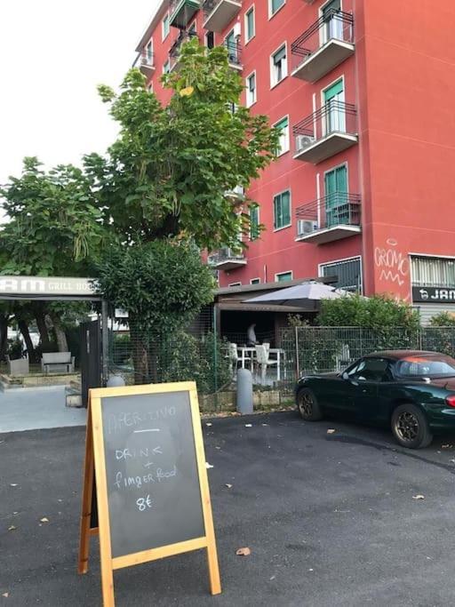 Appartamento Incantevole: Milano Exterior foto